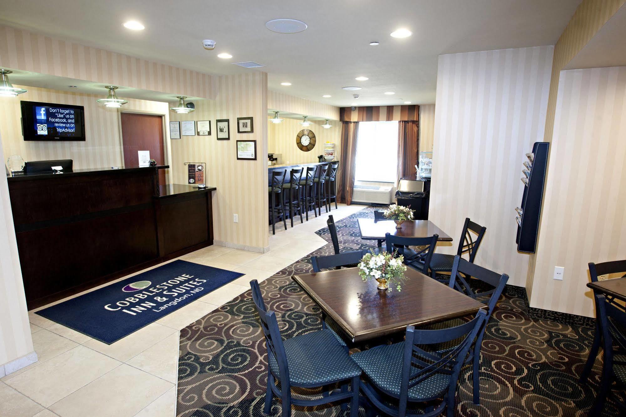 Cobblestone Inn & Suites - Langdon Exterior photo